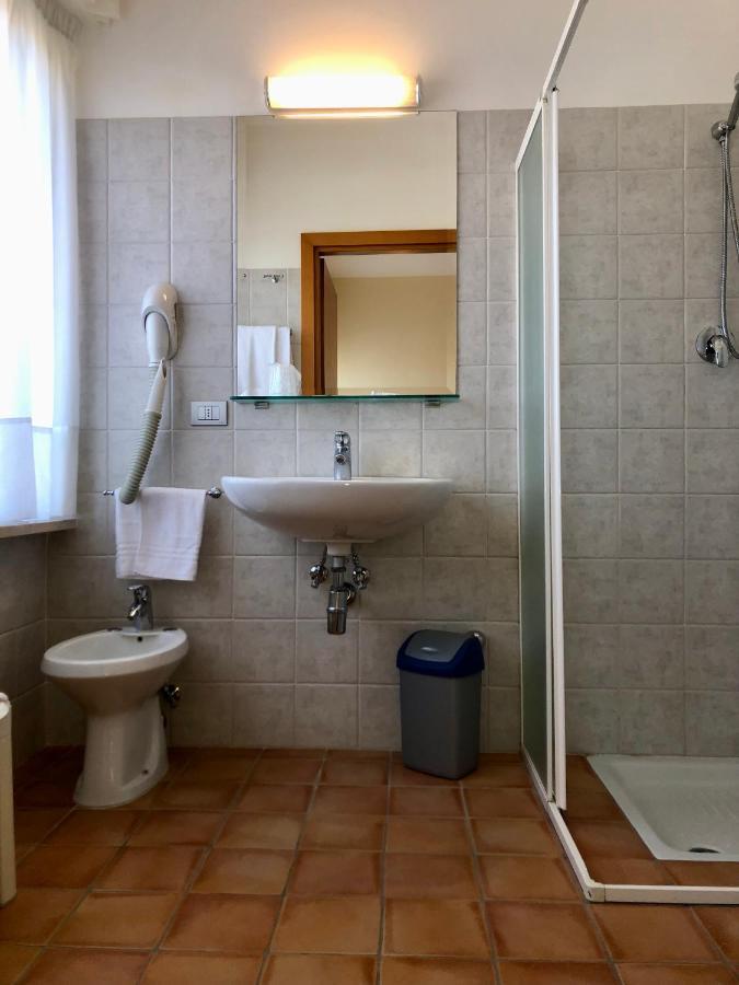 Hotel Di Rocco Loreto Aprutino Esterno foto